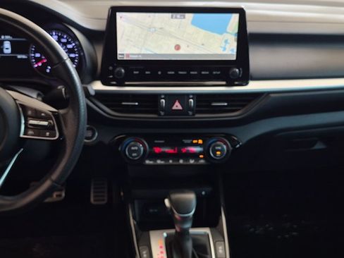 Used 2022 Kia Forte GT-Line w/ GT-Line Premium Package FWD image 14