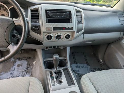 Used 2010 Toyota Tacoma 4x4 Double Cab image 18