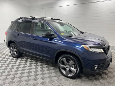 Used 2019 Honda Passport Touring image 4