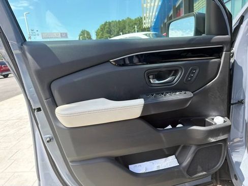Used 2026 Honda Passport RTL image 14