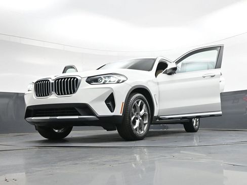 Used 2022 BMW X3 xDrive30i w/ Premium Package 2 image 42