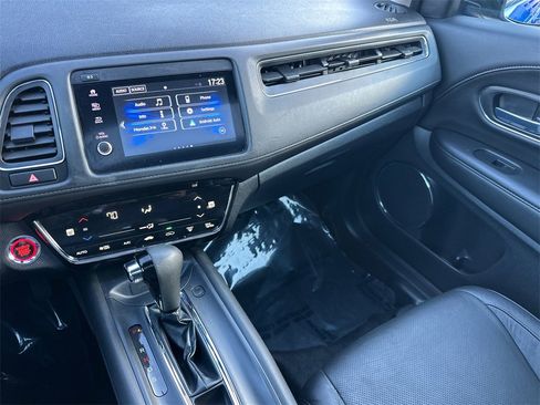 Used 2022 Honda HR-V EX-L image 24