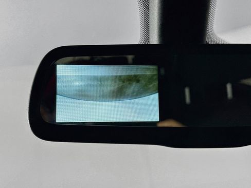 Used 2019 Dodge Journey SE w/ Connectivity Group FWD image 19