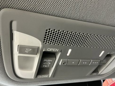 Used 2022 Acura ILX Premium Package image 12