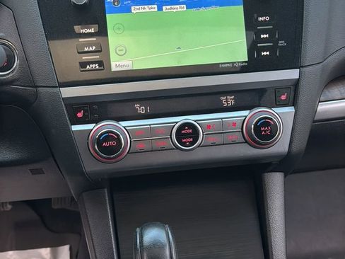 Used 2016 Subaru Outback 3.6R Limited image 23