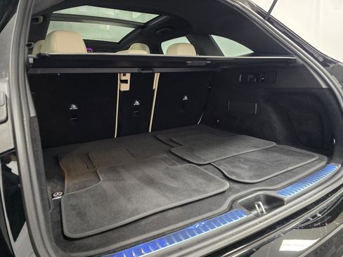 Certified 2025 Mercedes-Benz GLC 300 4MATIC image 17