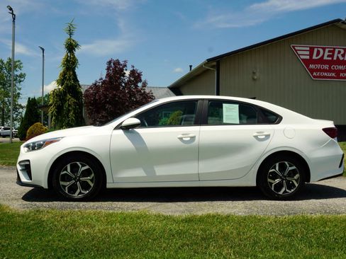 Used 2021 Kia Forte LXS FWD image 24