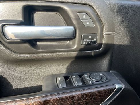 Used 2023 GMC Sierra 3500 Denali w/ Denali Ultimate Package image 14