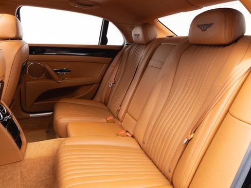 Used 2017 Bentley Flying Spur S V8 image 38