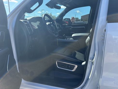 Used 2024 RAM 1500 Laramie image 5