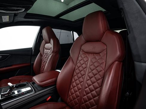 Certified 2024 Audi SQ8 Prestige AWD/4WD image 24