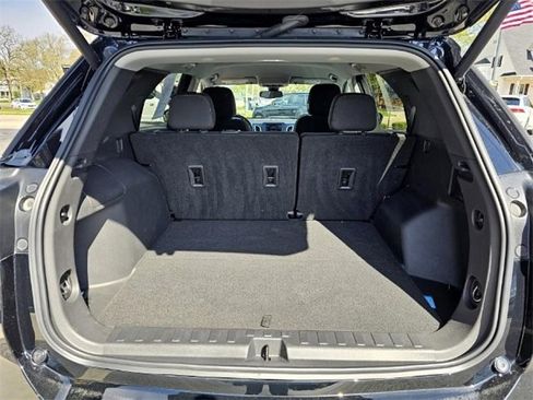 Used 2021 Chevrolet Equinox LT image 21