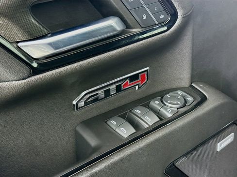 Used 2023 GMC Sierra 1500 AT4 w/ Technology Package image 19