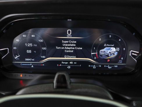 Used 2023 GMC Yukon Denali image 16