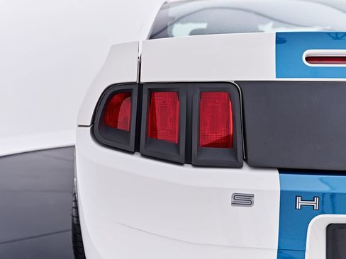 Used 2011 Ford Mustang GT Premium w/ Electronics Pkg RWD image 30