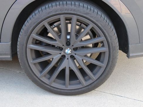 Used 2020 BMW X6 M50i w/ Executive Package image 28