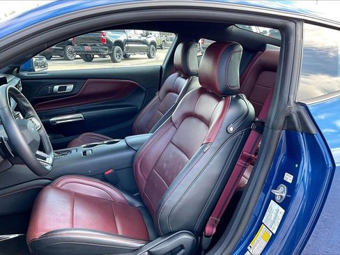 Used 2024 Ford Mustang GT Premium image 16