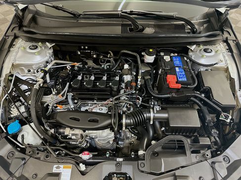 Used 2025 Honda Accord LX image 32