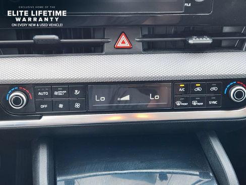 Used 2023 Kia Sportage LX FWD image 18