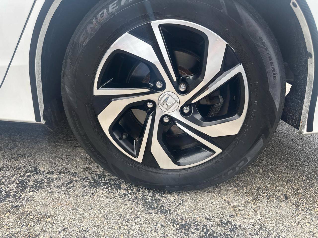 Used 2017 Honda Accord LX image 20