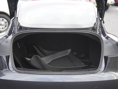 Used 2025 Tesla Model 3 Long Range RWD image 30