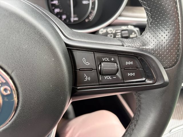 Used 2023 Alfa Romeo Stelvio Ti w/ Active Assist Plus Package AWD/4WD image 23