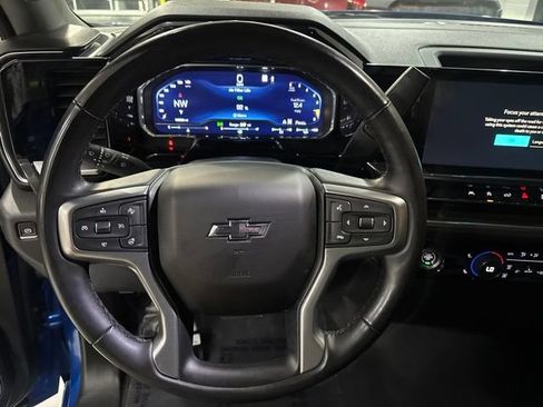 Used 2023 Chevrolet Silverado 1500 RST w/ Rally Edition AWD/4WD image 17