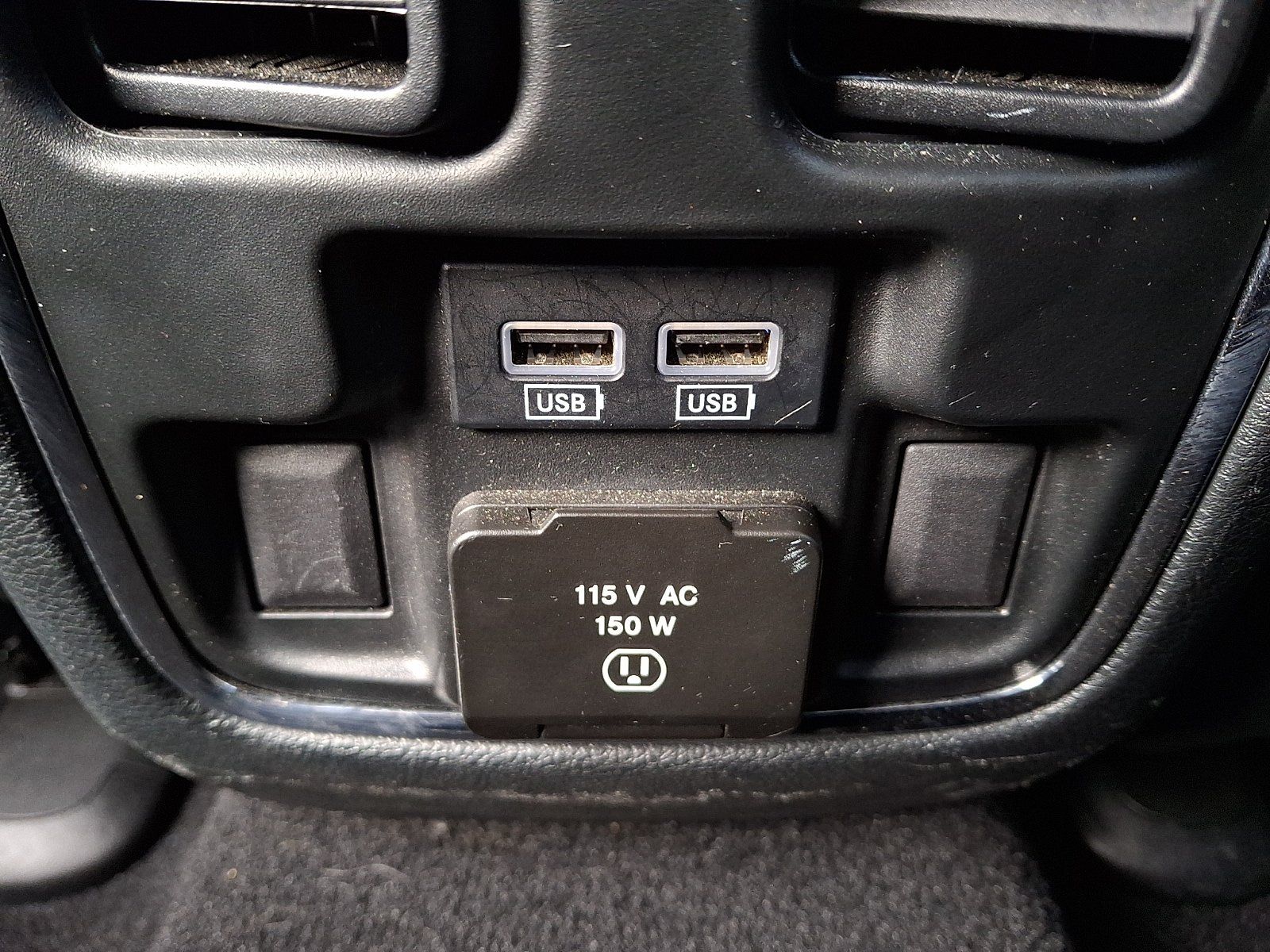 Used 2019 Jeep Grand Cherokee Limited AWD/4WD image 11