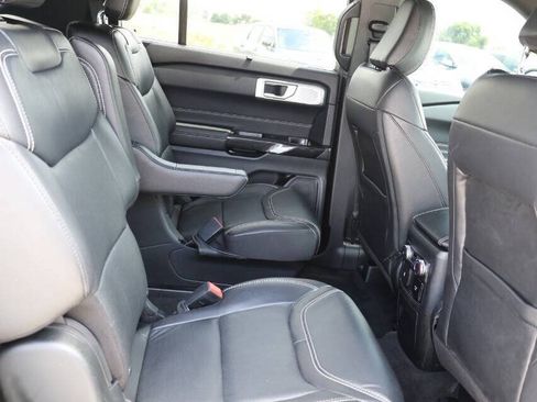 Used 2022 Ford Explorer ST w/ Equipment Group 401A AWD/4WD image 16