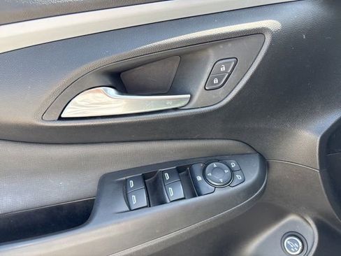 Used 2024 Buick Envista Preferred w/ Convenience I Package FWD image 17