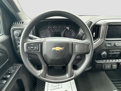 Used 2021 Chevrolet Silverado 1500 Custom image 11