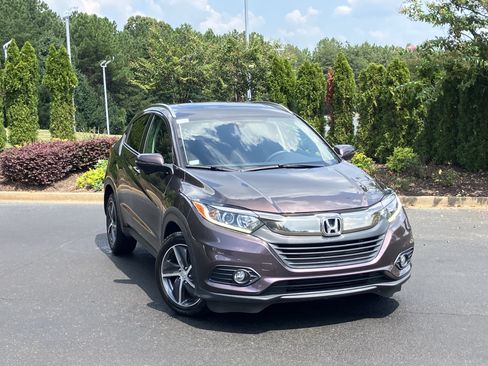 Certified 2022 Honda HR-V EX image 2