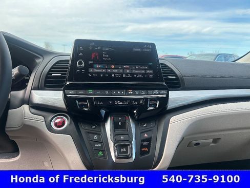 Used 2026 Honda Odyssey EX-L image 20