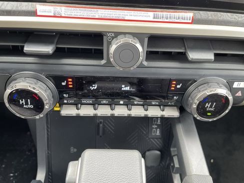 New 2026 Toyota Tacoma Limited AWD/4WD image 19
