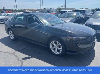 Used 2023 Honda Accord LX video 1