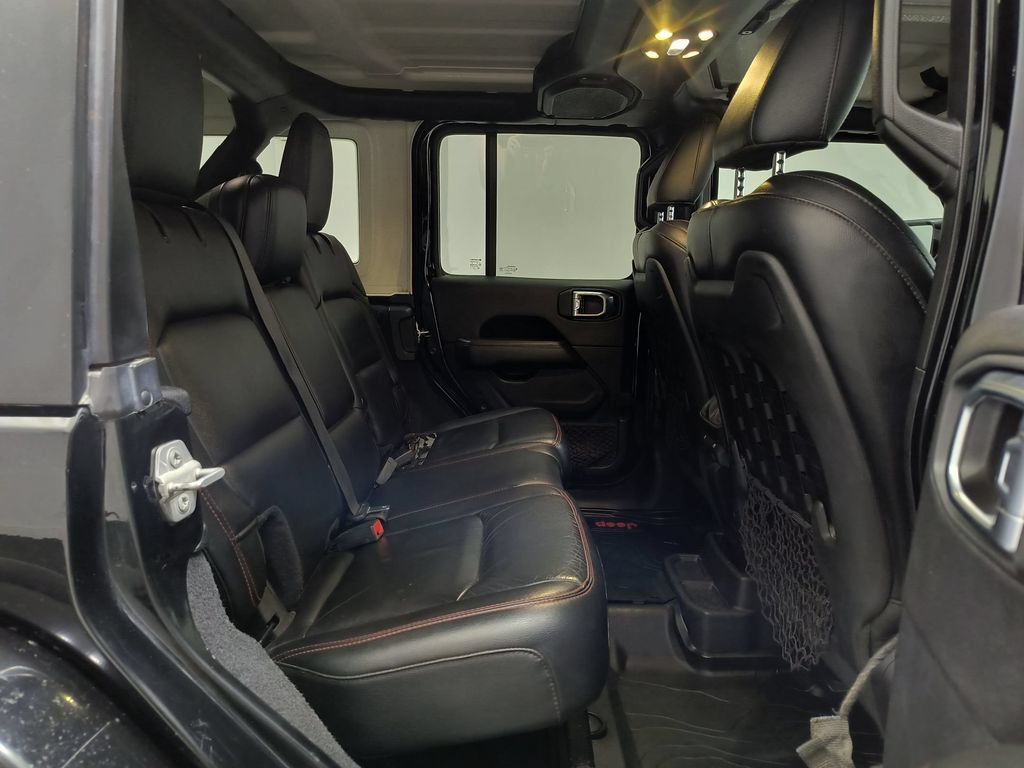 Used 2019 Jeep Wrangler Unlimited Rubicon AWD/4WD image 30