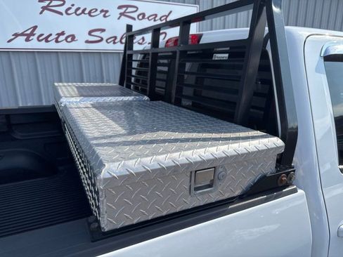 Used 2017 Chevrolet Silverado 1500 LT w/ All Star Edition image 5