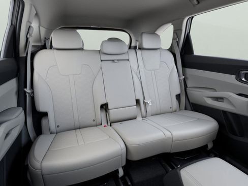 New 2026 Kia Sorento S image 15