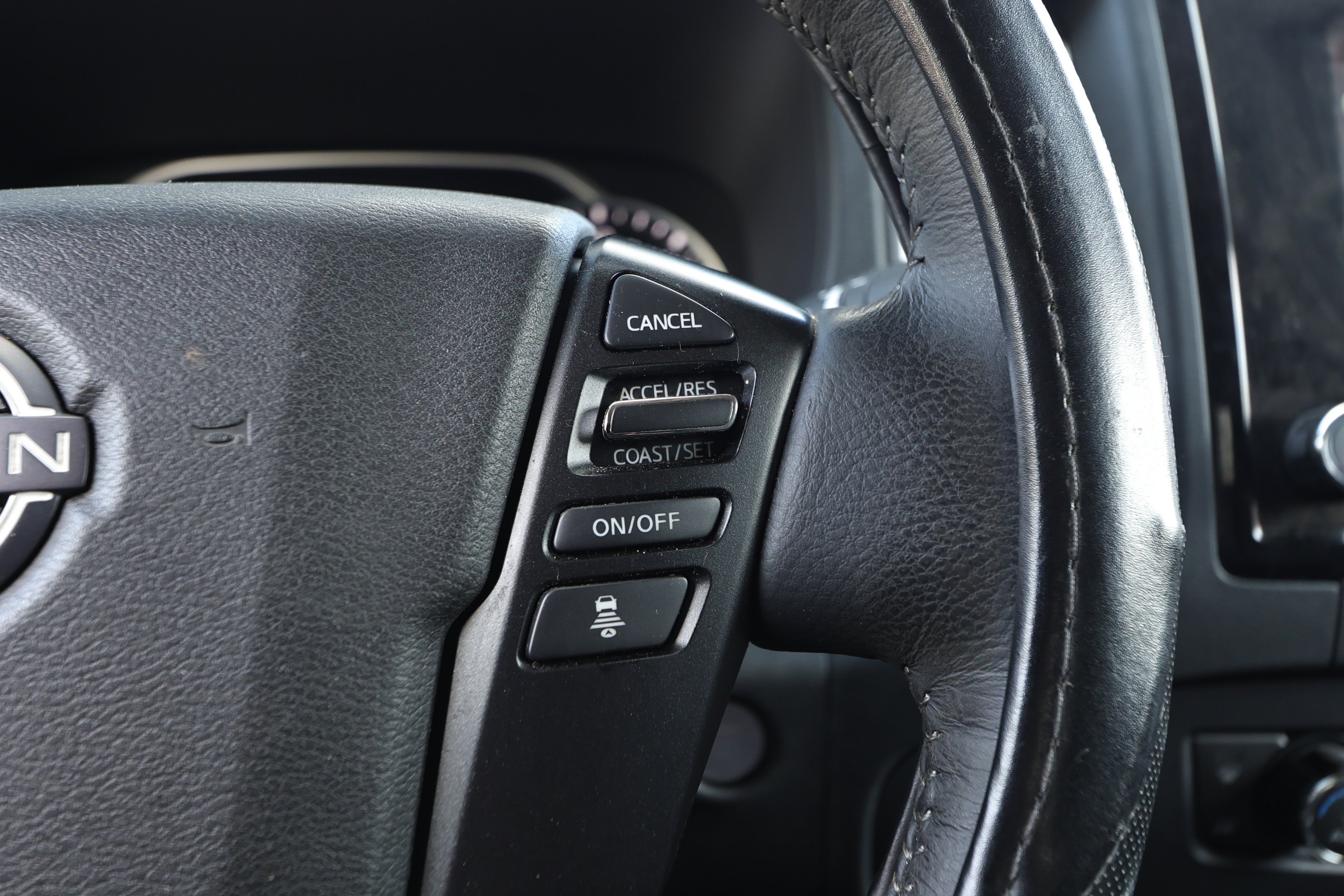 Used 2022 Nissan Frontier SV RWD image 14
