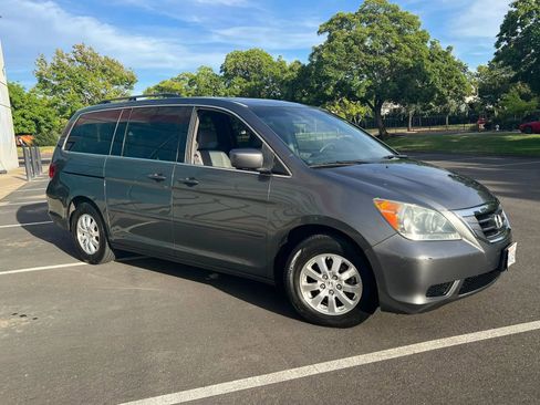 Used 2010 Honda Odyssey EX-L image 2