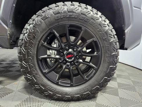 Used 2024 Toyota Tundra Limited image 10