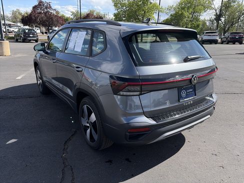 Used 2025 Volkswagen Taos S AWD/4WD image 7
