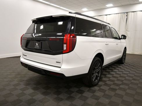 Used 2025 Ford Expedition Max Platinum w/ Stealth Performance Package AWD/4WD image 8