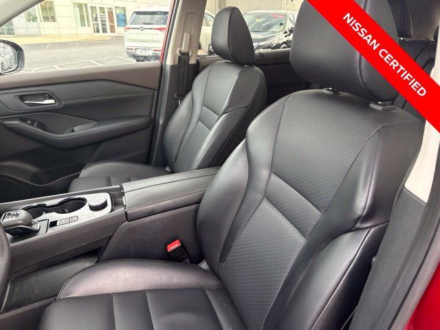 Certified 2023 Nissan Rogue SV w/ SV Premium B Package AWD/4WD image 18