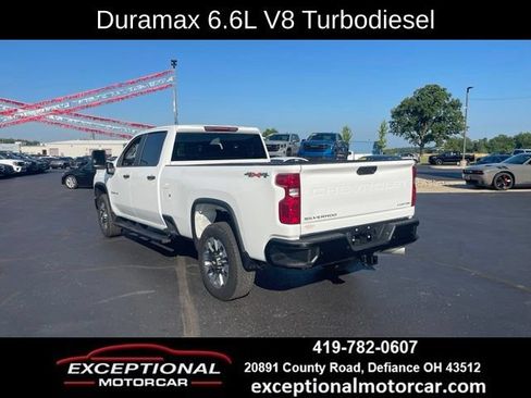 Used 2024 Chevrolet Silverado 2500 Custom w/ Custom Value Package AWD/4WD image 4