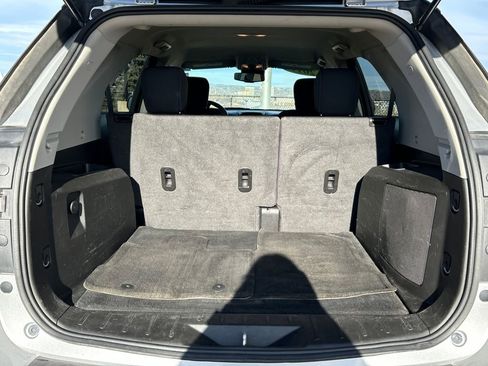 Used 2017 Chevrolet Equinox LS image 5