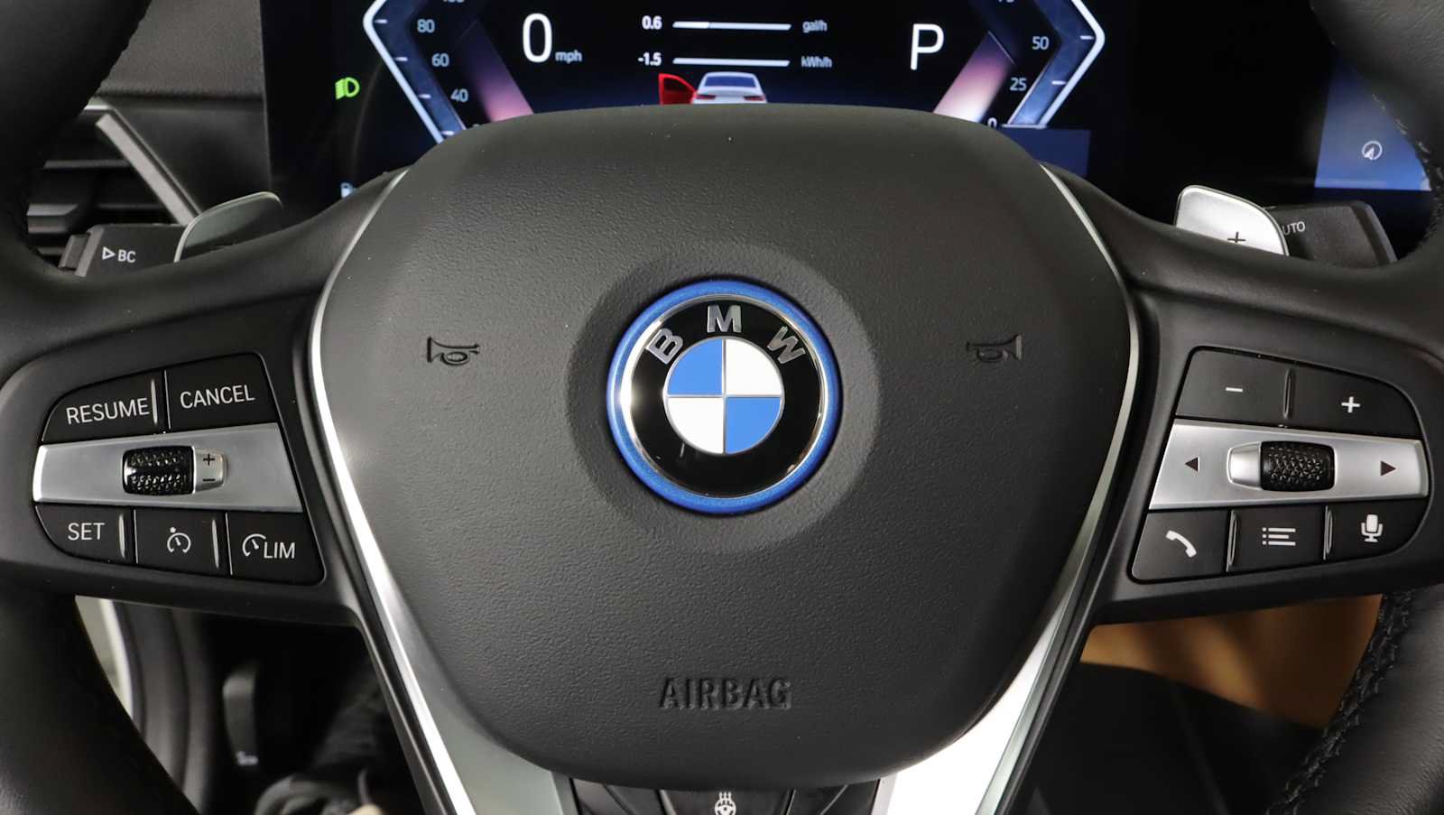 Used 2024 BMW 330e xDrive w/ Convenience Package AWD/4WD image 19