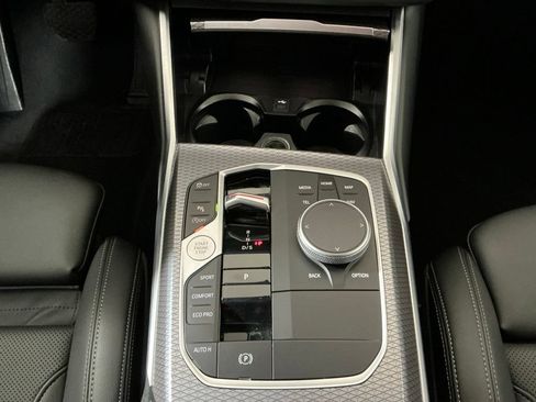 Certified 2025 BMW 330i Sedan w/ Premium Package RWD image 13