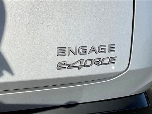 Used 2023 Nissan Ariya AWD image 23