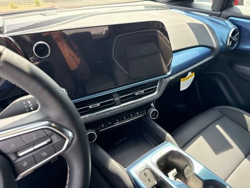 Used 2025 Chevrolet Equinox EV LT w/ Active Safety Package 3 FWD image 9